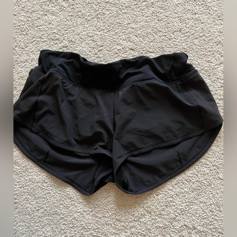 Black low rise Lululemon Hotty hot shorts